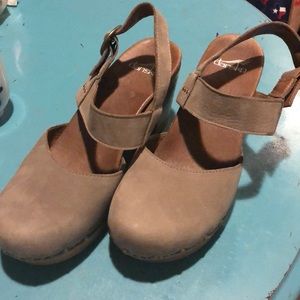 Dansko Dotty Heeled Sandal sz 38